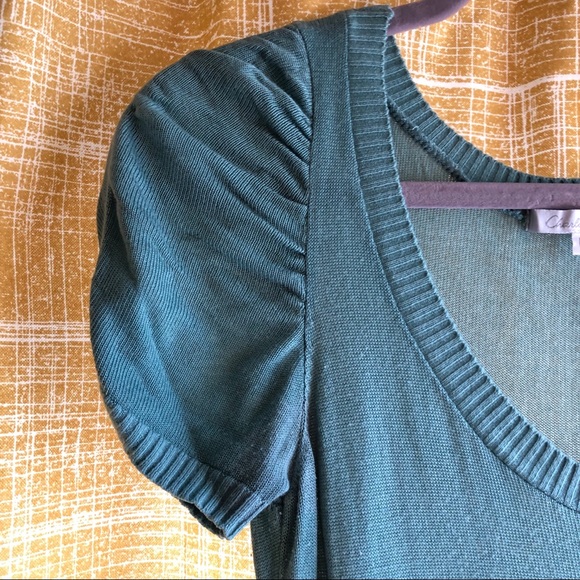 Charlotte Russe knit top with ruched sleeves - Picture 2 of 4